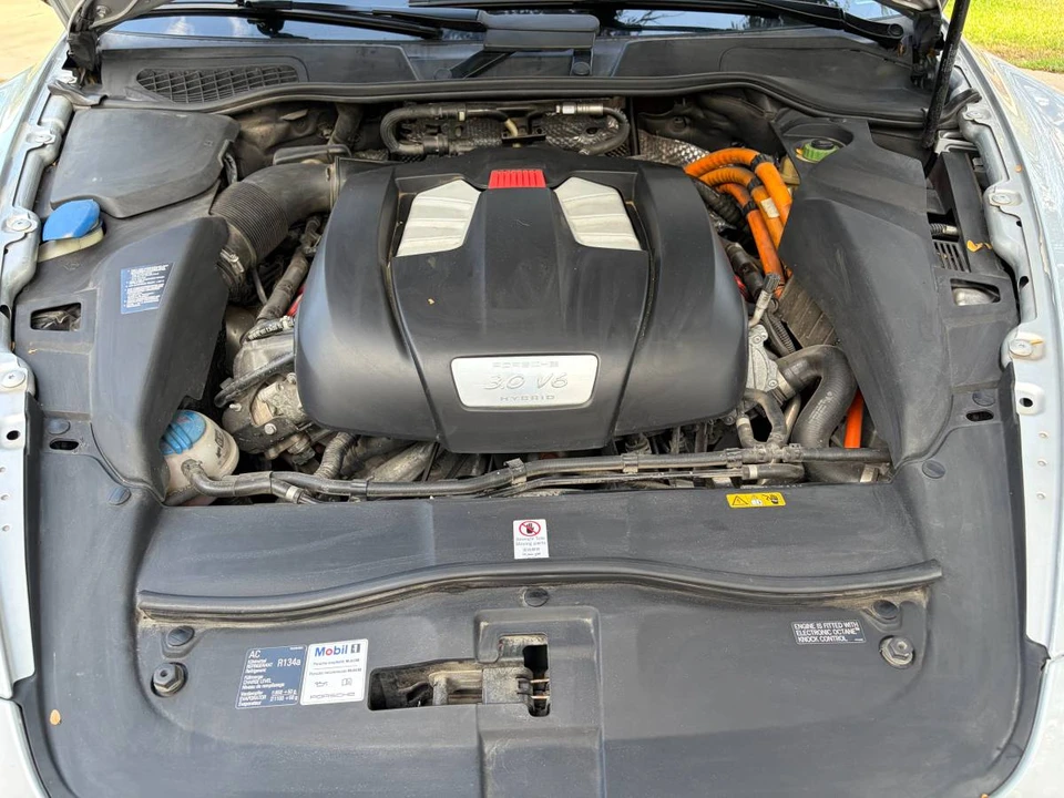 2012 Porsche 958 Cayenne S - Image 22 of 24
