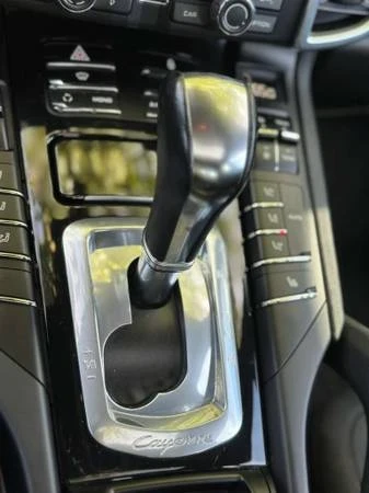 2012 Porsche 958 Cayenne S - Image 12 of 21