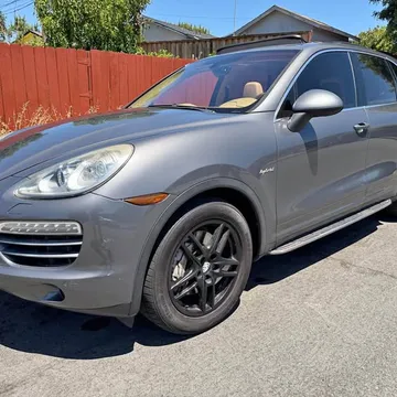 2012 Porsche Cayenne S Hybrid Sport Utility 4D