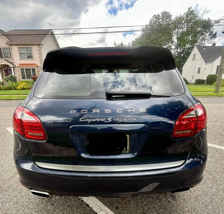 2012 Porsche 958 Cayenne S - Image 4 of 17