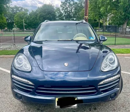 2012 Porsche Cayenne S Hybrid Sport Utility 4D