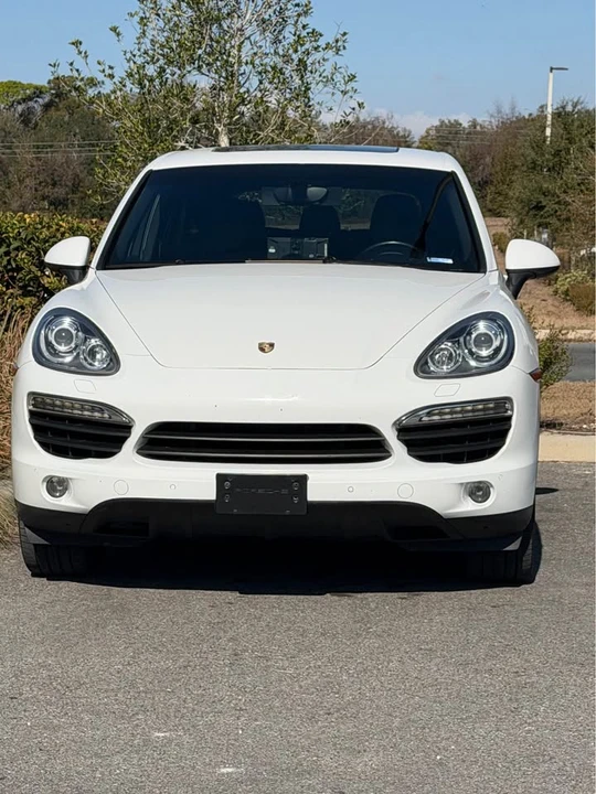 2012 Porsche 958 Cayenne S - Image 10 of 11