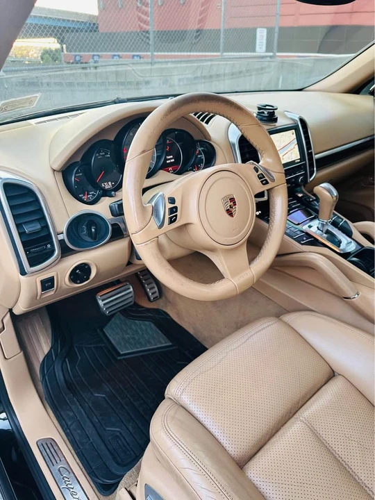 2012 Porsche 958 Cayenne S - Image 15 of 20