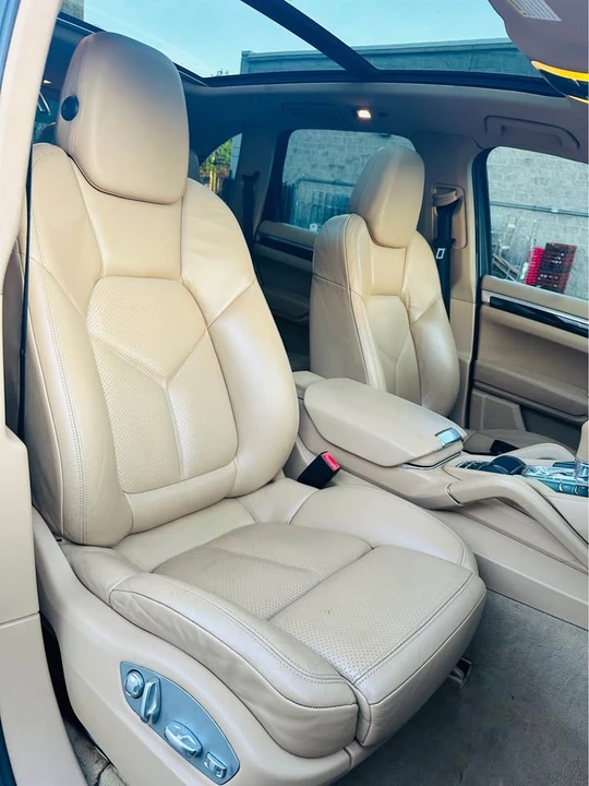 2012 Porsche 958 Cayenne S - Image 17 of 20
