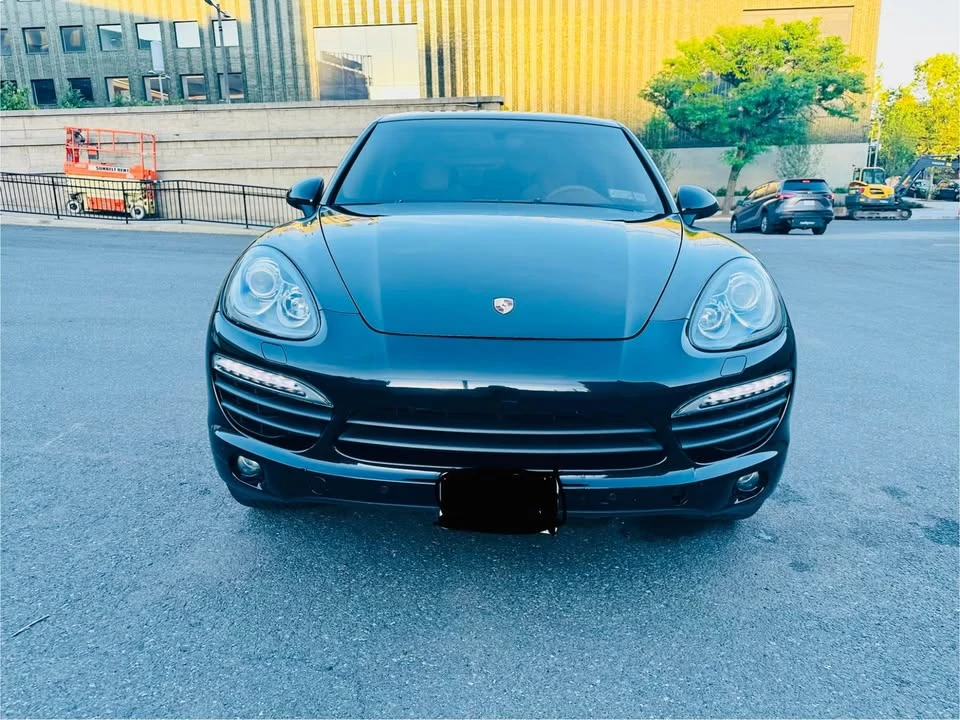 2012 Porsche 958 Cayenne S - Image 4 of 20