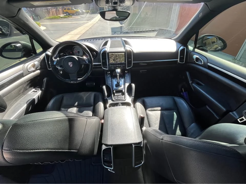 2012 Porsche 958 Cayenne S - Image 13 of 20