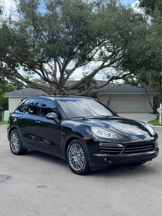 2012 Porsche 958 Cayenne S - Image 7 of 19