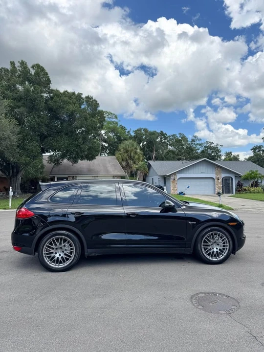 2012 Porsche 958 Cayenne S - Image 6 of 19