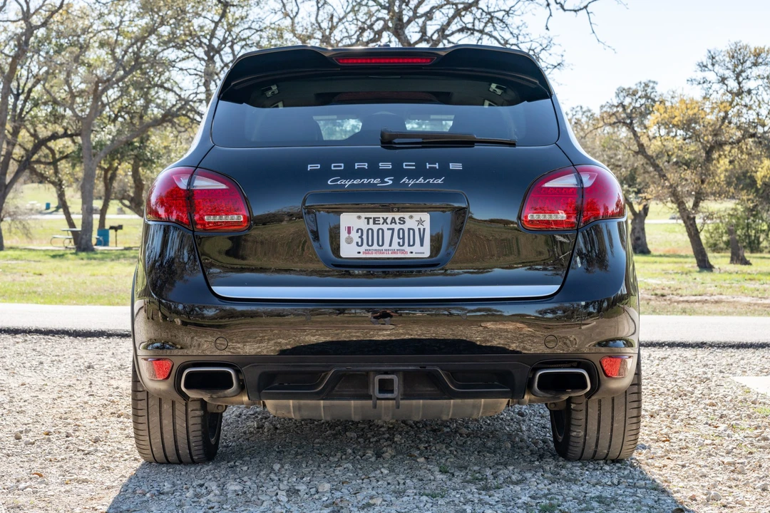2012 Porsche 958 Cayenne S - Image 4 of 31