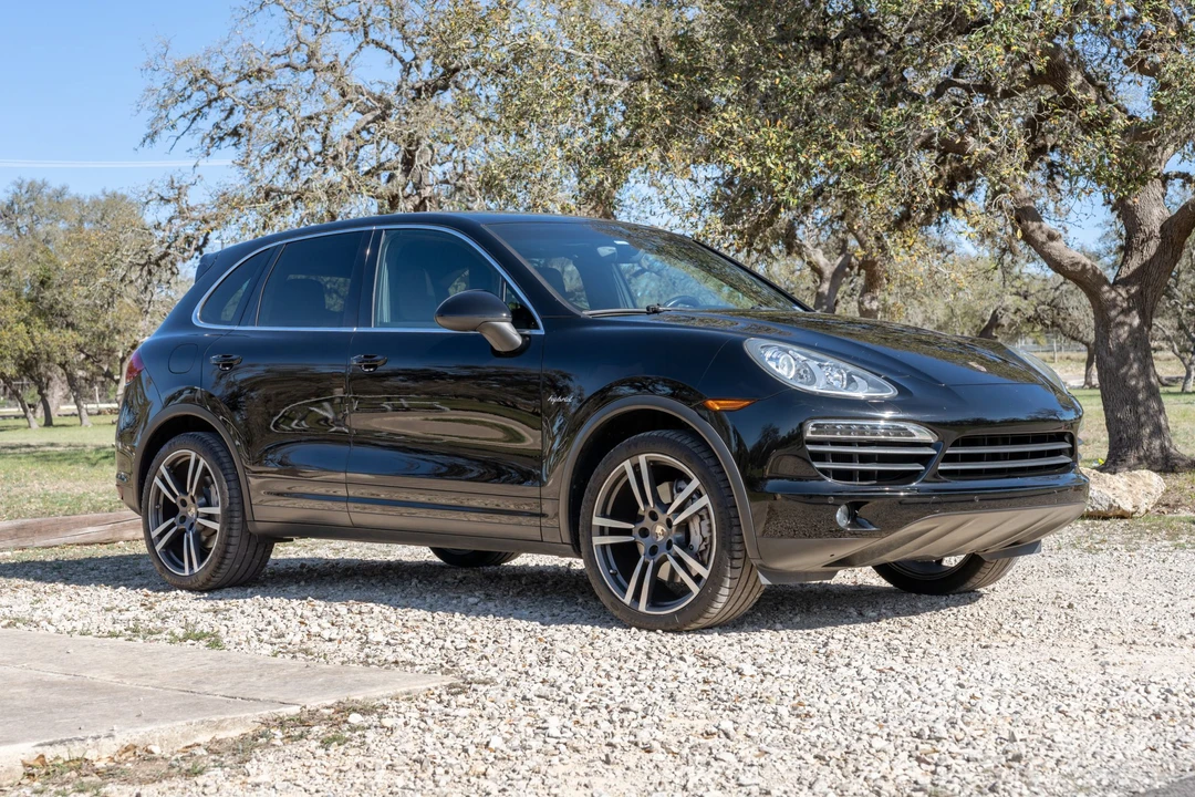 2012 Porsche 958 Cayenne S - Image 8 of 31