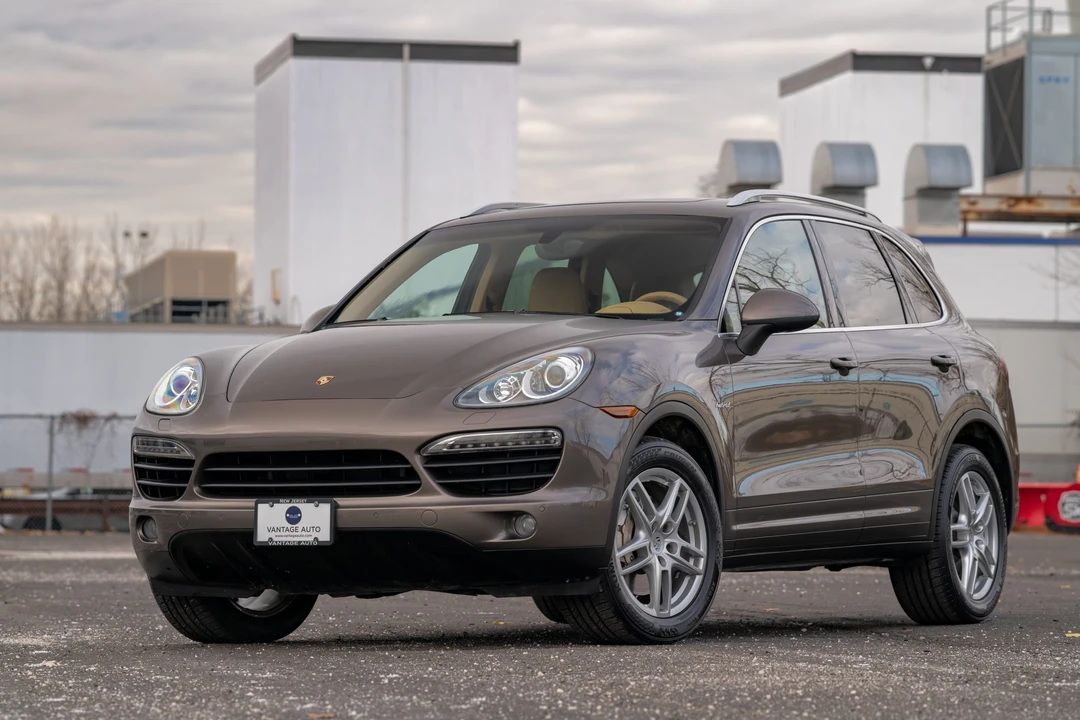 2012 Porsche 958 Cayenne S - Image 3 of 31