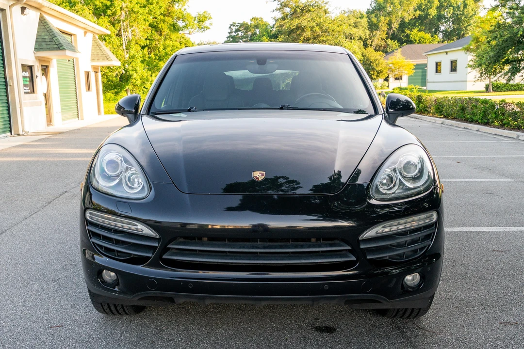 2012 Porsche 958 Cayenne - Image 2 of 31