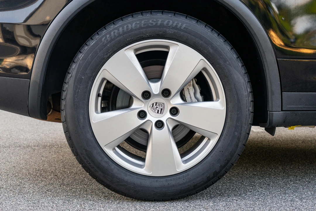2012 Porsche 958 Cayenne - Image 24 of 31