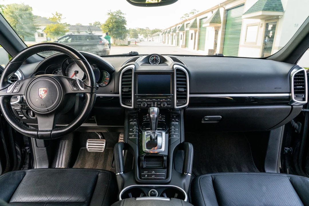 2012 Porsche 958 Cayenne - Image 26 of 31