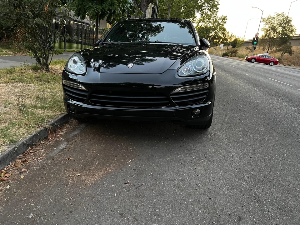 2012 Porsche 958 Cayenne S - Image 17 of 31