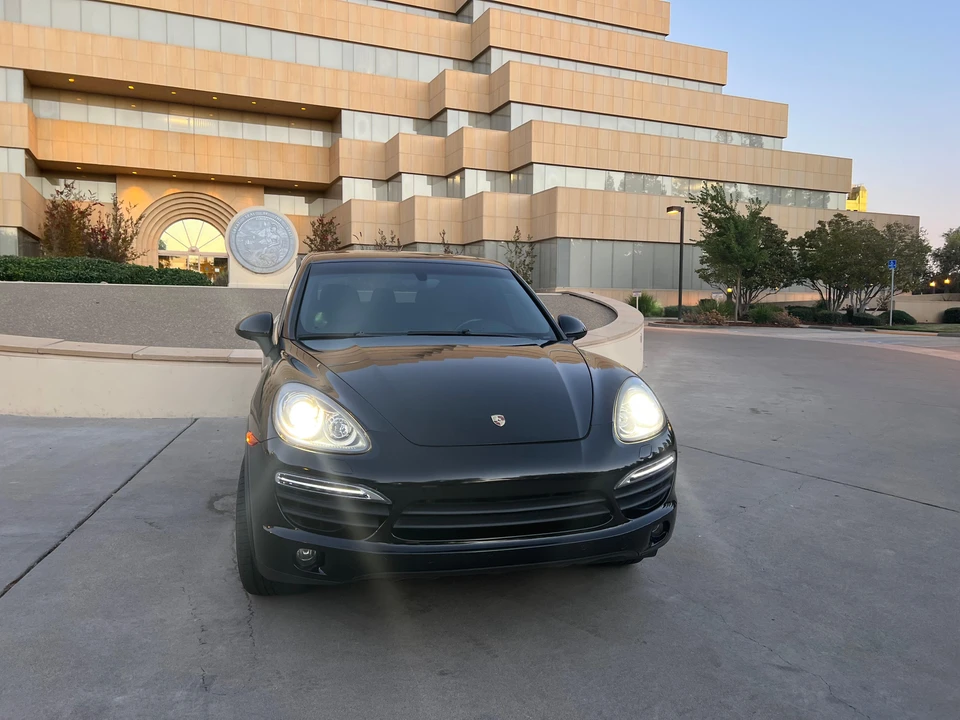 2012 Porsche 958 Cayenne S - Image 6 of 31