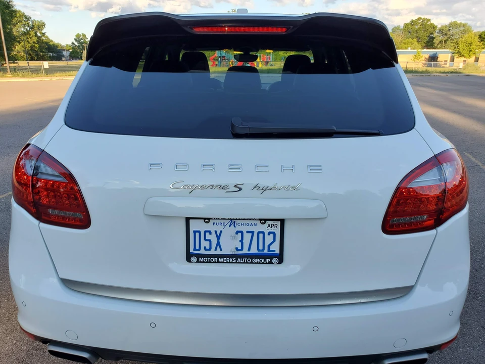 2012 Porsche 958 Cayenne S - Image 18 of 21