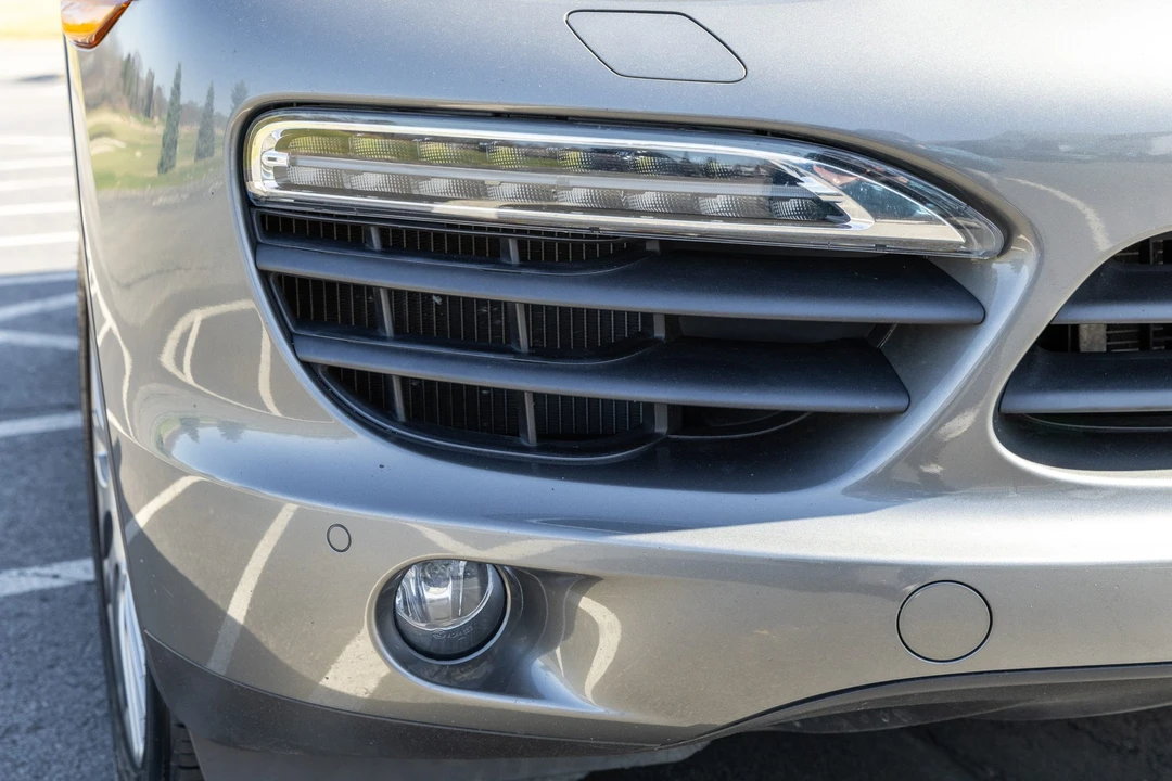 2012 Porsche 958 Cayenne S - Image 14 of 31