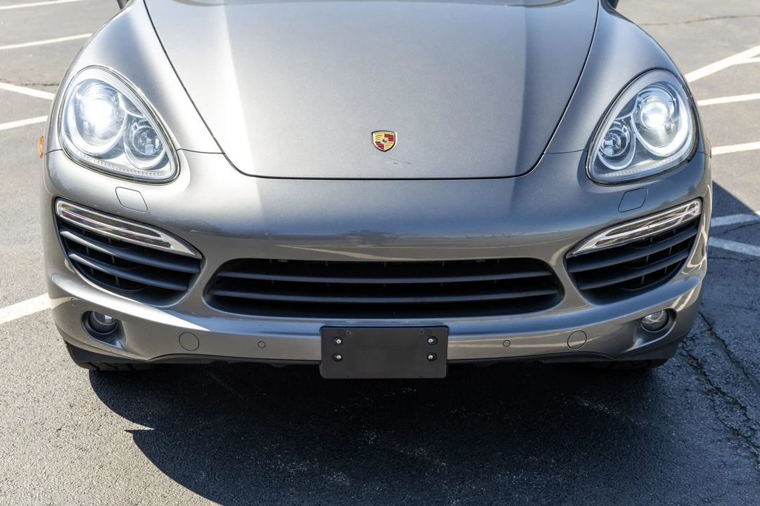 2012 Porsche 958 Cayenne S - Image 9 of 31