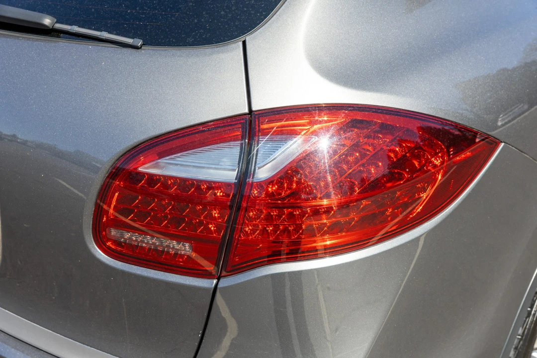 2012 Porsche 958 Cayenne S - Image 20 of 31