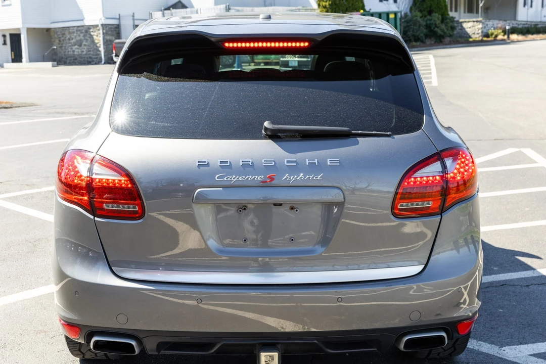 2012 Porsche 958 Cayenne S - Image 16 of 31