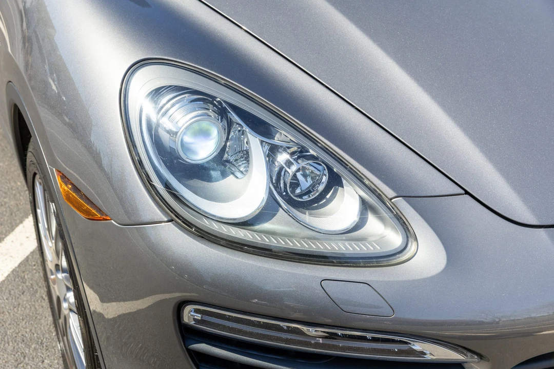 2012 Porsche 958 Cayenne S - Image 10 of 31