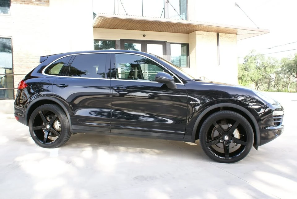 2012 Porsche 958 Cayenne S - Image 2 of 19