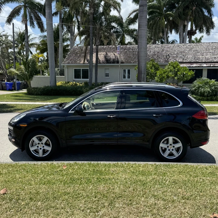 2012 Porsche 958 Cayenne S - Image 7 of 21