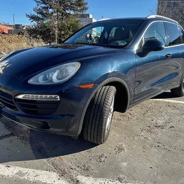 2012 Porsche Cayenne S Platinum Edition