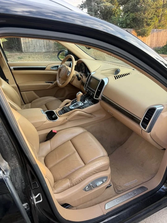 2012 Porsche 958 Cayenne S - Image 8 of 8
