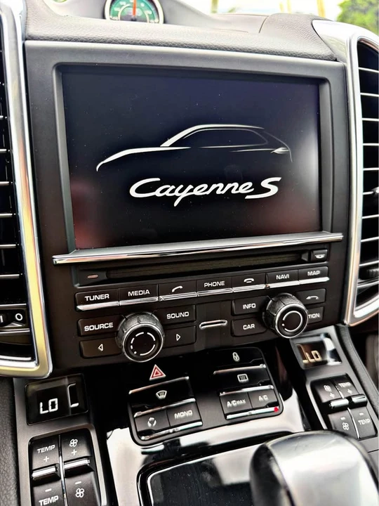 2012 Porsche 958 Cayenne S - Image 17 of 20