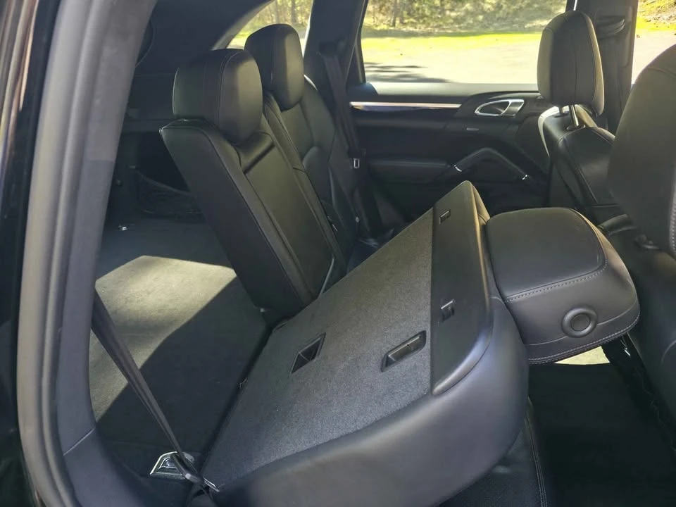 2012 Porsche 958 Cayenne S - Image 9 of 12