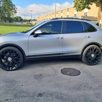 2012 Porsche Cayenne S Sport Utility 4D