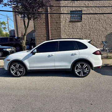 2012 Porsche Cayenne S Sport Utility 4D