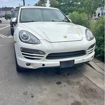2012 Porsche Cayenne S Sport Utility 4D