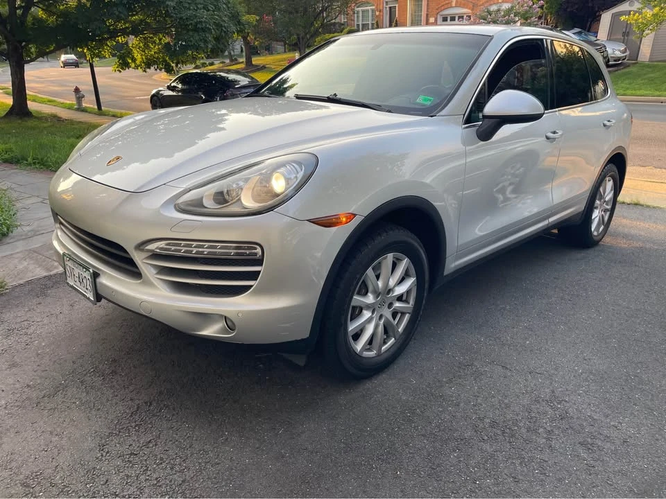 2012 Porsche 958 Cayenne S - Image 18 of 20