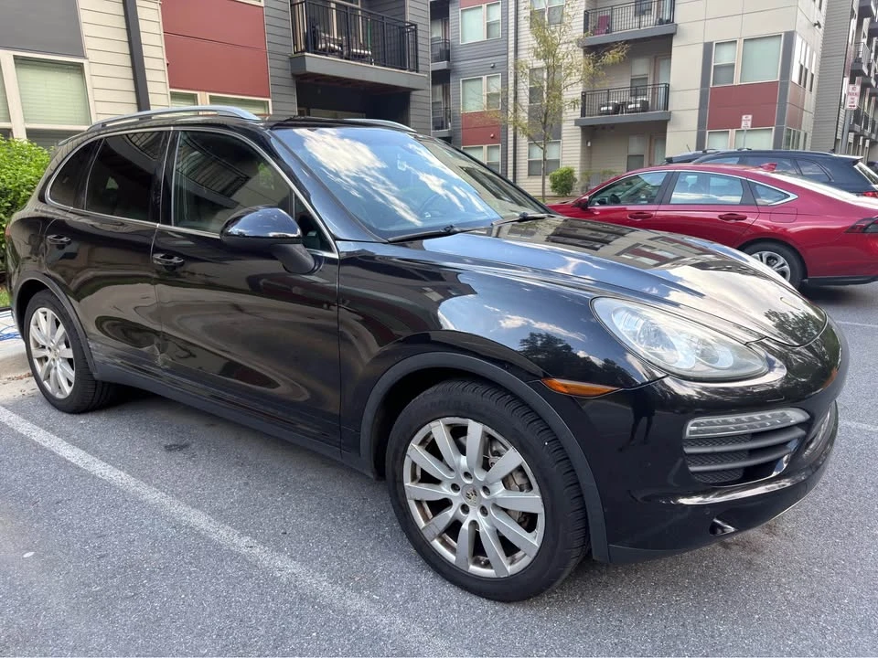 2012 Porsche 958 Cayenne S - Image 3 of 13
