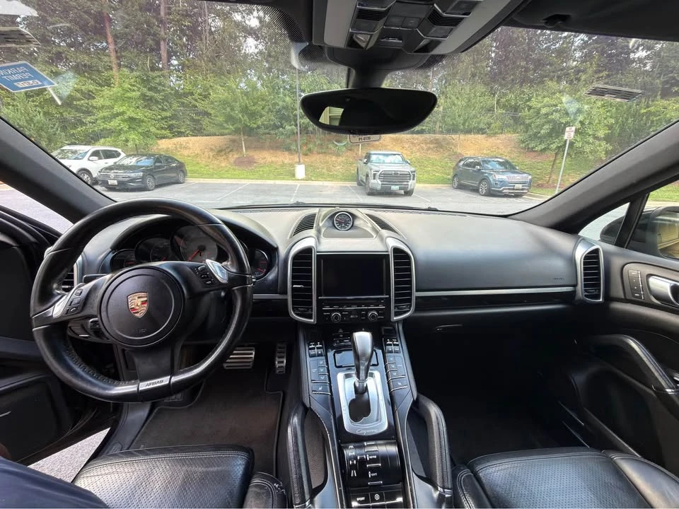 2012 Porsche 958 Cayenne S - Image 7 of 13