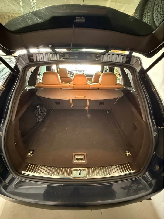 2012 Porsche 958 Cayenne S - Image 8 of 16