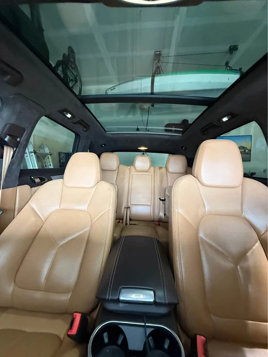 2012 Porsche 958 Cayenne S - Image 7 of 16
