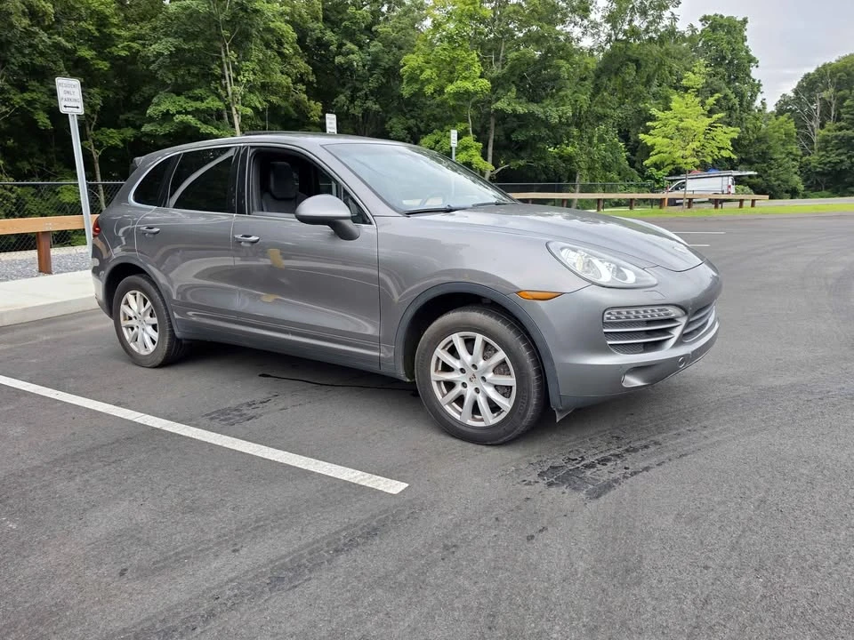 2012 Porsche 958 Cayenne S - Image 4 of 6