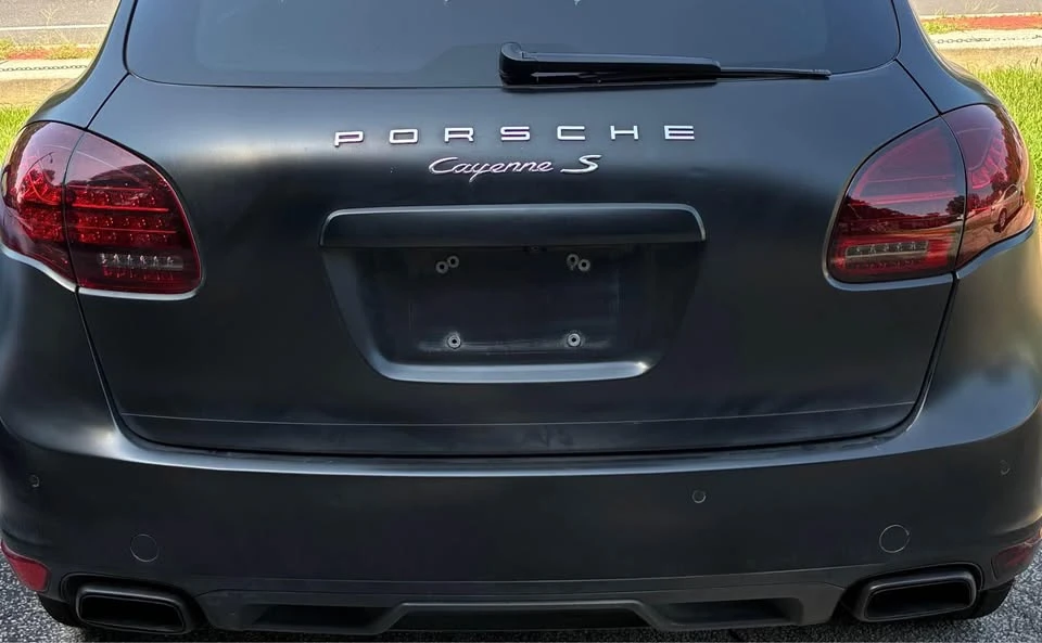 2012 Porsche 958 Cayenne S - Image 2 of 8