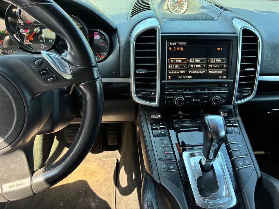 2012 Porsche 958 Cayenne S - Image 7 of 8