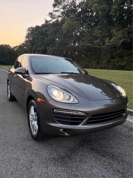 2012 Porsche 958 Cayenne S - Image 7 of 16