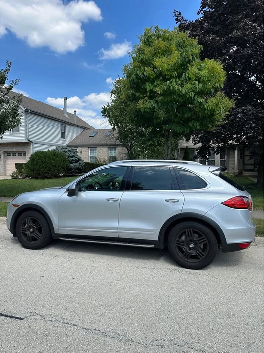 2012 Porsche 958 Cayenne S - Image 6 of 13