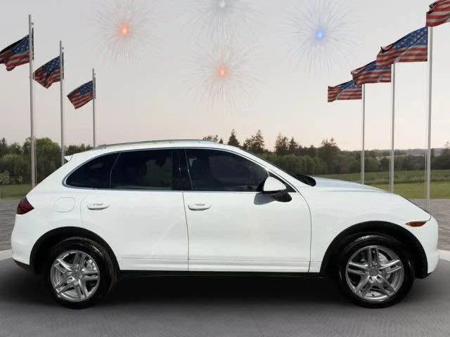 2012 Porsche 958 Cayenne S - Image 4 of 10