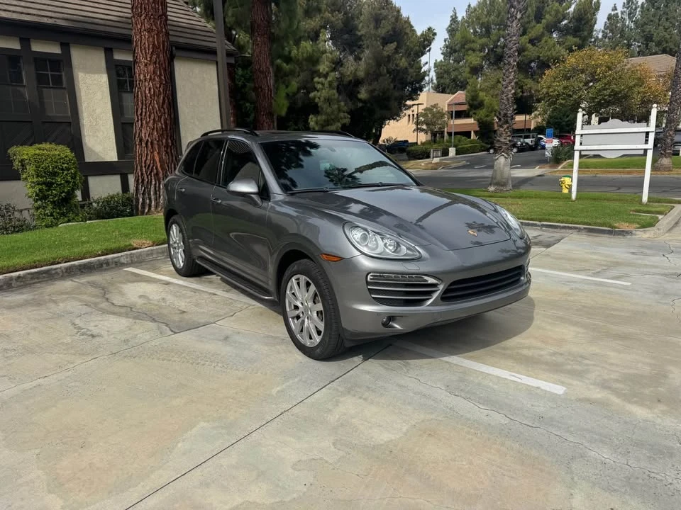 2012 Porsche 958 Cayenne S - Image 7 of 18