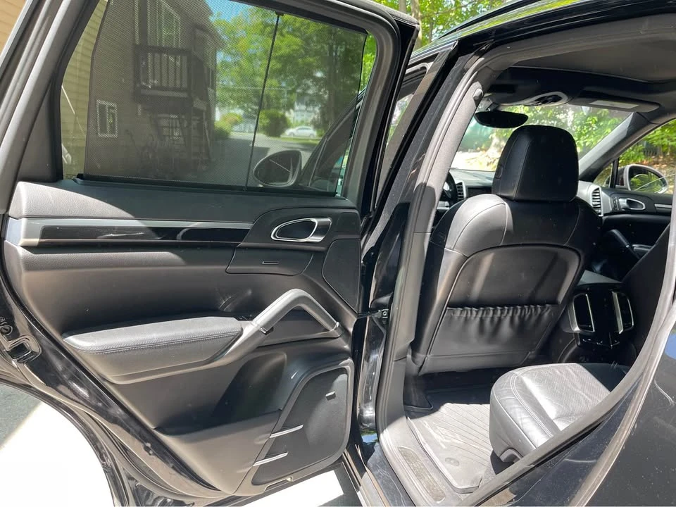 2012 Porsche 958 Cayenne S - Image 16 of 19