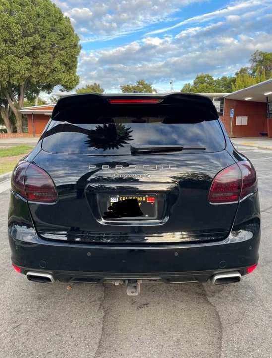 2012 Porsche 958 Cayenne S - Image 6 of 15