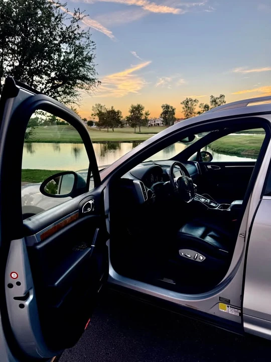 2012 Porsche 958 Cayenne S - Image 9 of 15
